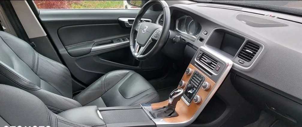 Volvo S60 cena 92000 przebieg: 34000, rok produkcji 2017 z Kraków małe 596